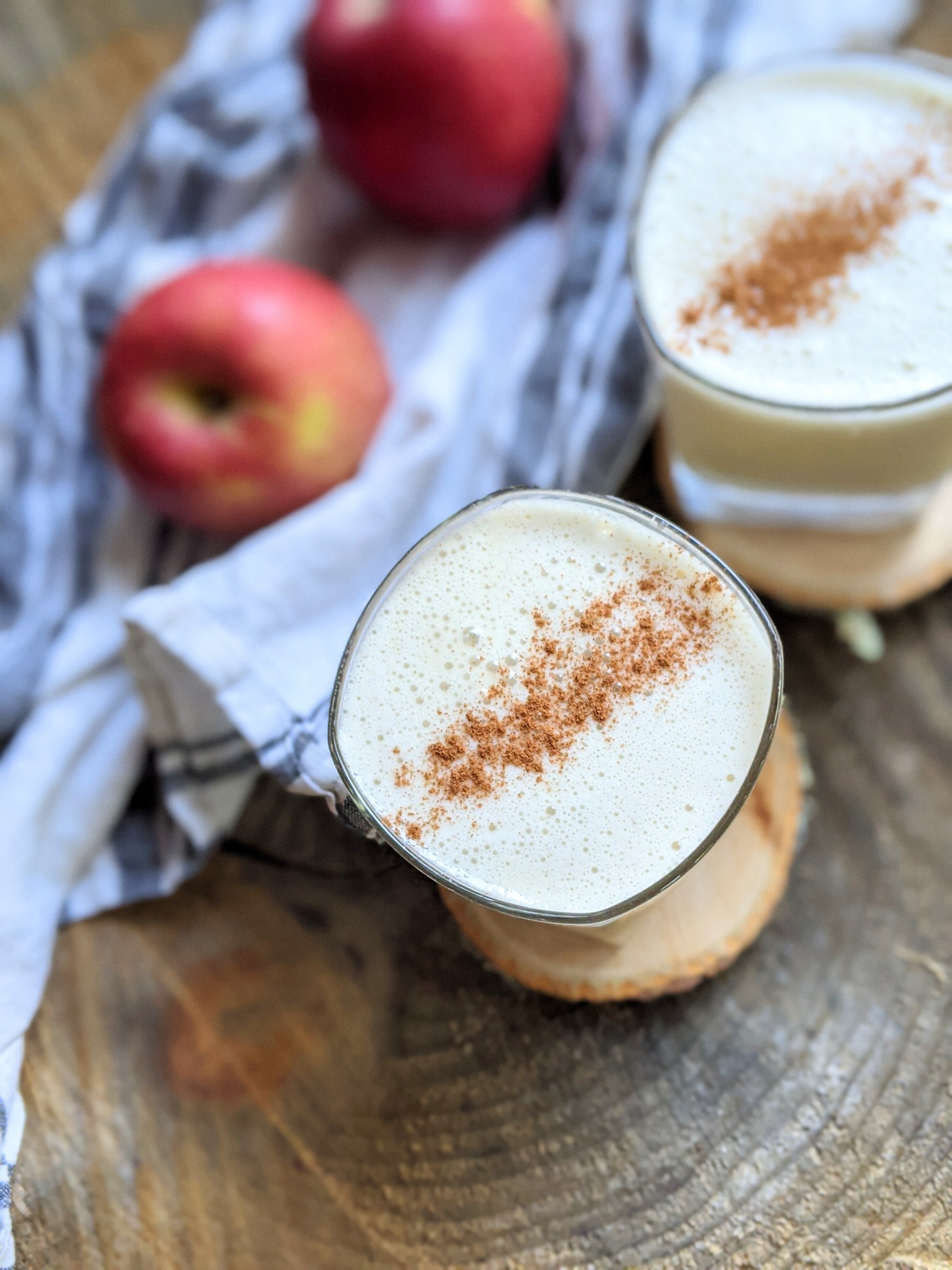 vegan fall smoothie recipes with apples and apple pie spice cinnamon nutmeg ginger healthy apple ginger smoothie dairy free vegan vegetarian egg free