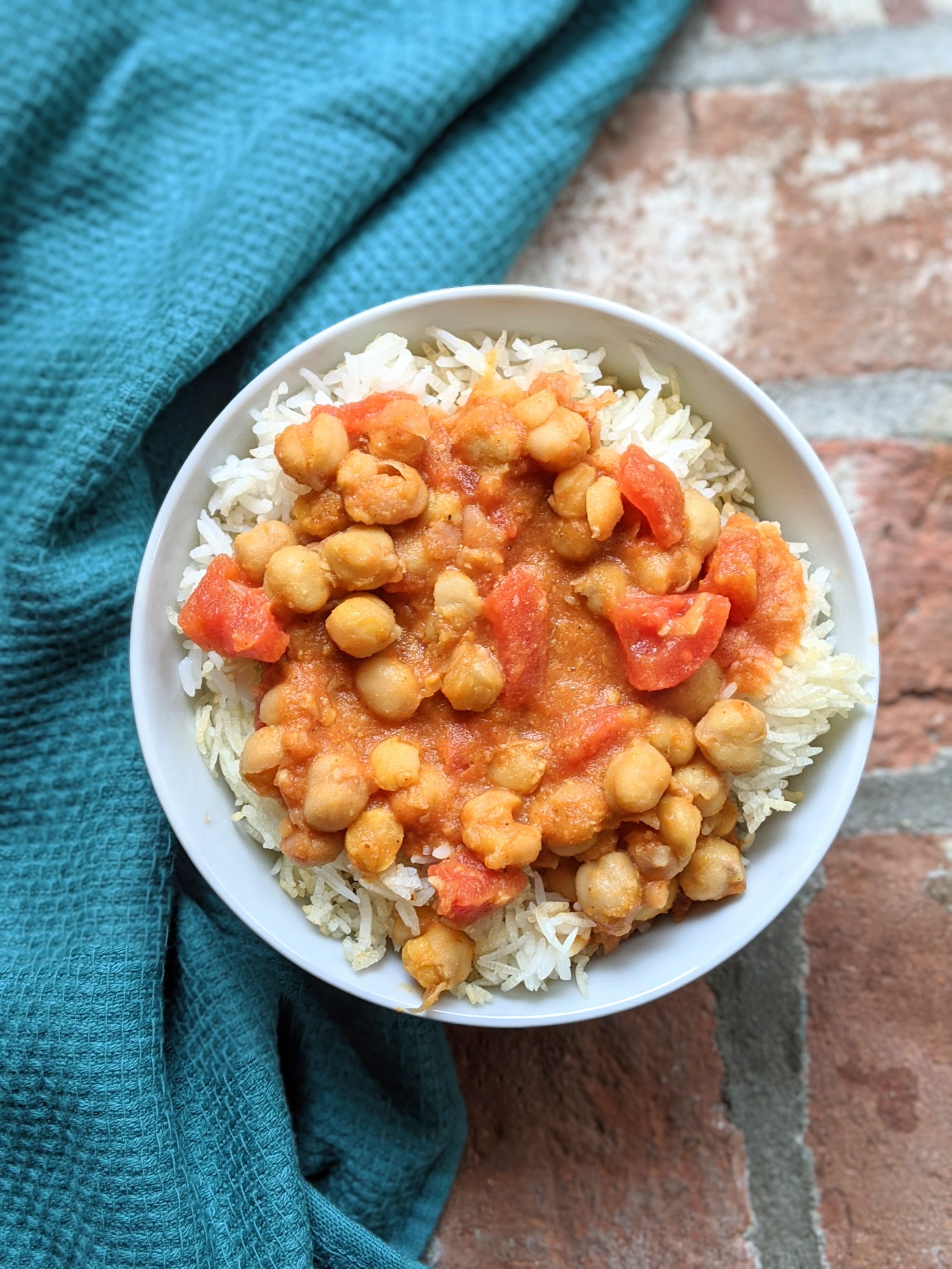 best vegan canned chickpea recipes best recipes with canned garbanzo beans healthy vegan chana masala recipes with pantry staple ingredients coconut milk diced tomatoes roasted red pepper