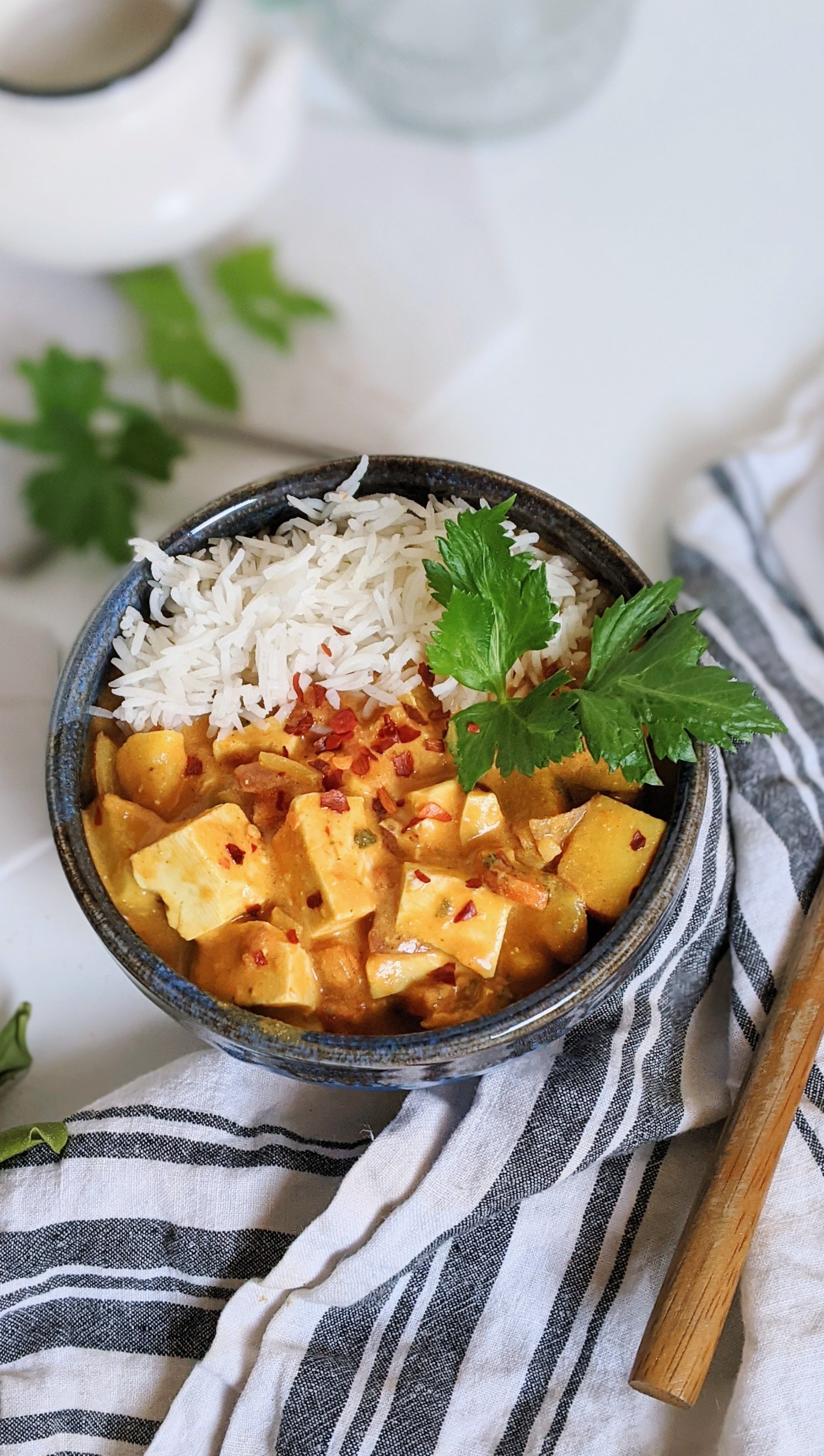 coconut milk curry with tofu recipe thai curries for dinner easy pantry staple dinner ideas vegan vegetarian meatless monday veganuary gluten free dairy free