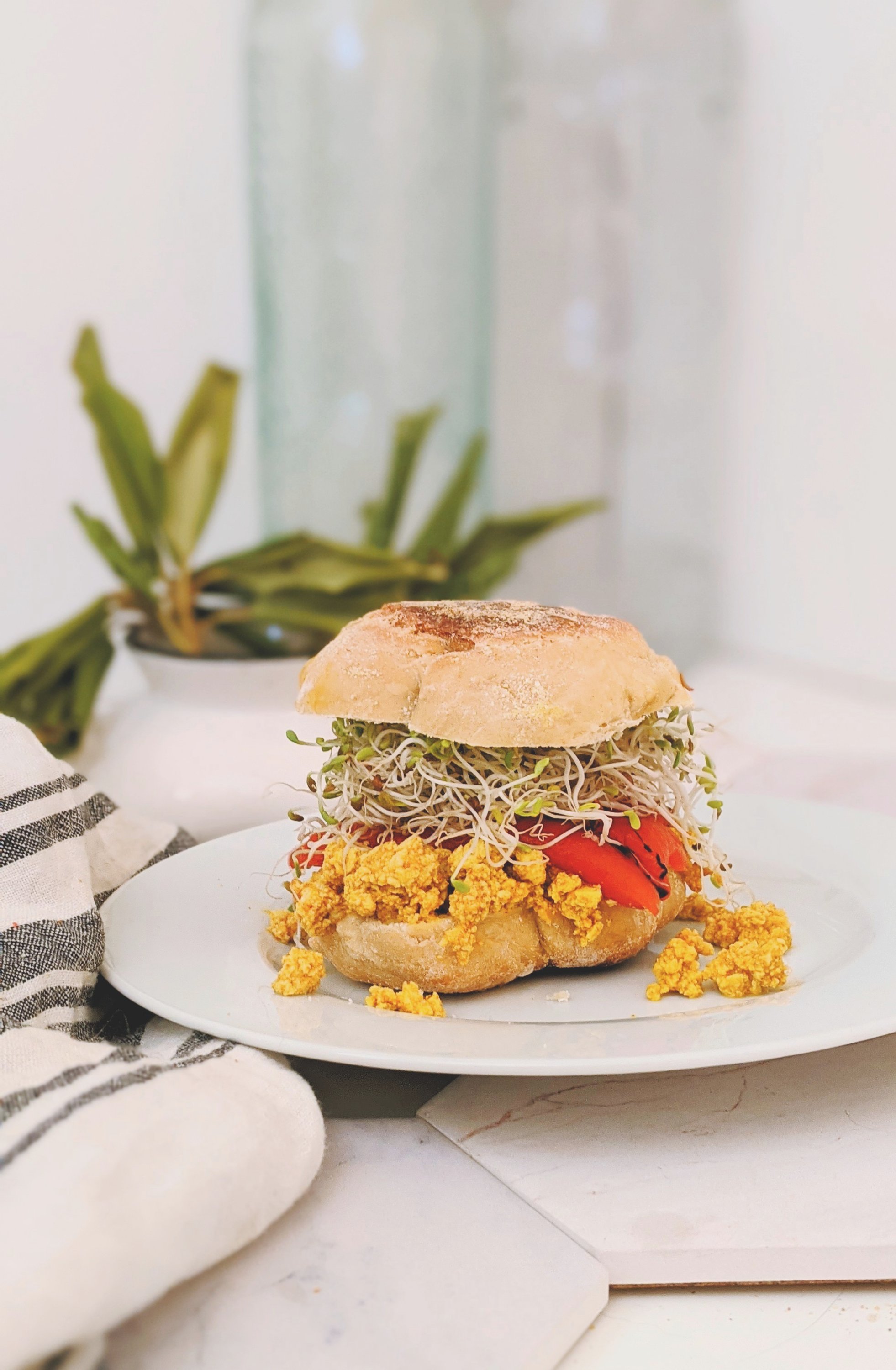 vegetarian breakfasts no eggs without eggs breakfast sandwiches vegan high protein gluten free breakfasts vegetarian vegan plant based how to eat tofu for breakfast sandwiches no eggs egg free dairy free healthy breakfasts on the go vegan