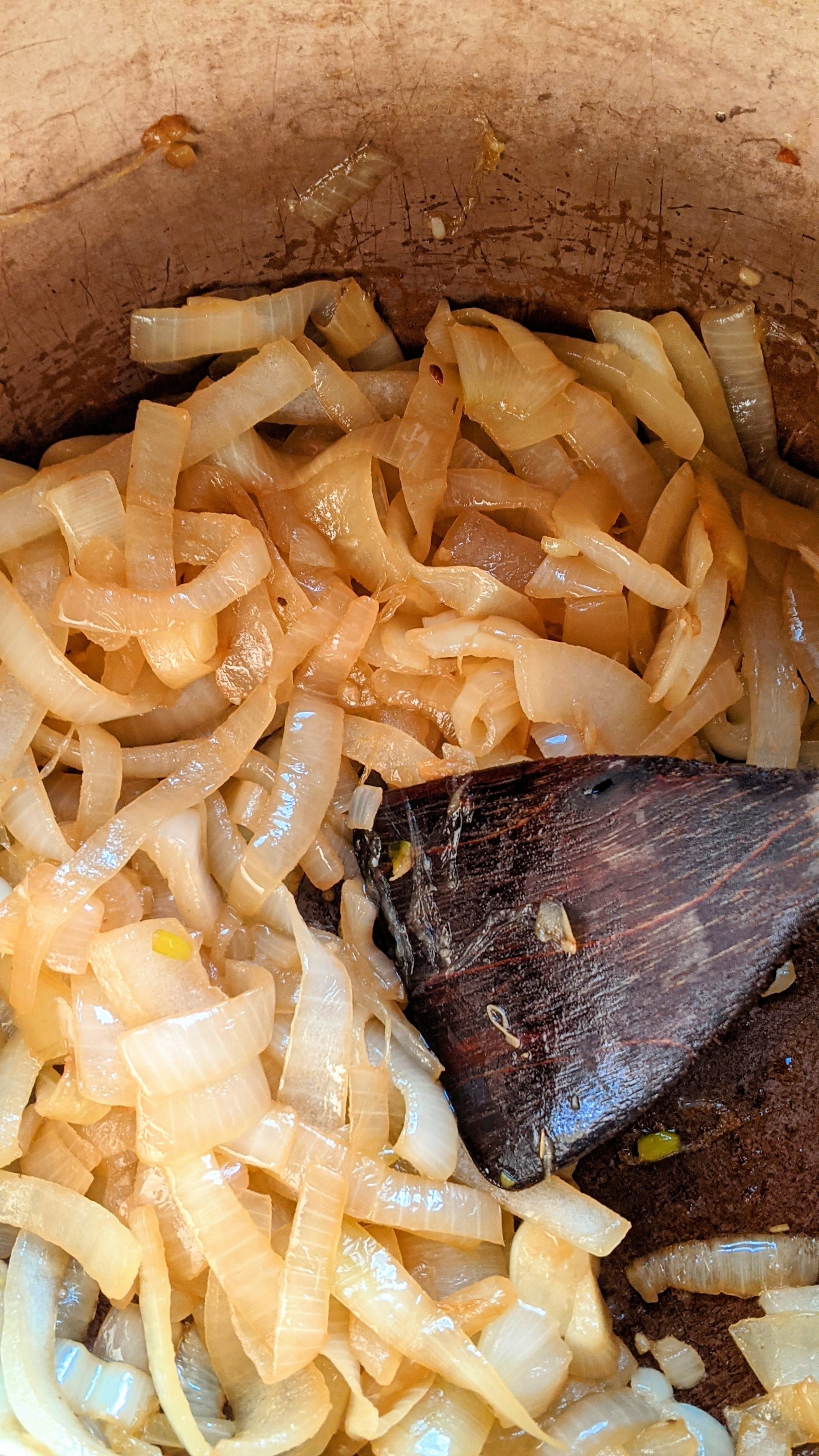 30 minute caramelized onions vegan gluten free stove top caramelised onions quick recipe healthy sauteed onions for bbq make ahead caramelized onions recipe