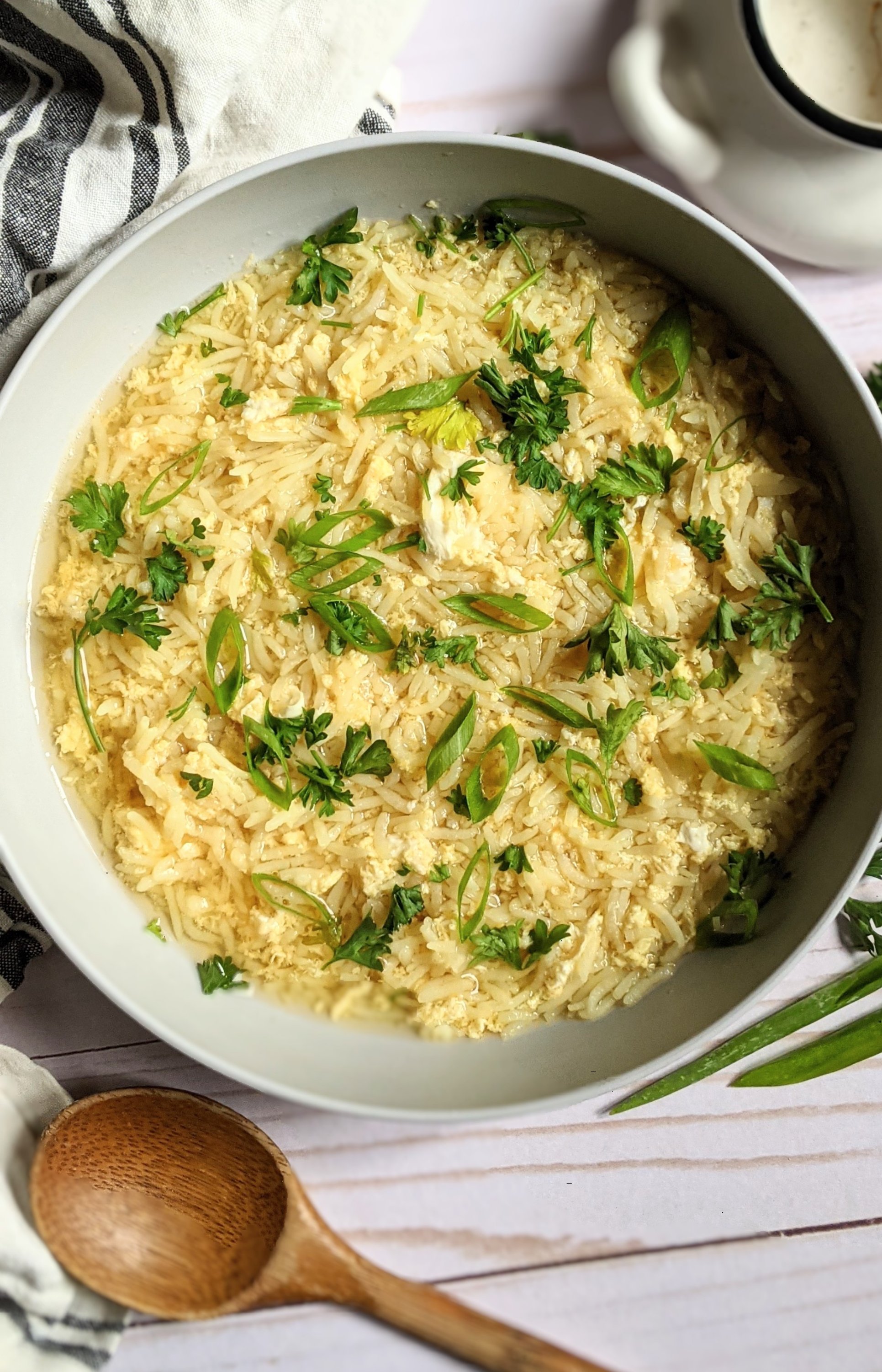 rice and egg drop soup recipe gluten free meatless asian soup ideas with rice and leftover cooked rice soup with eggs and green onion parsley and vegetable stock and soy sauce and sriracha