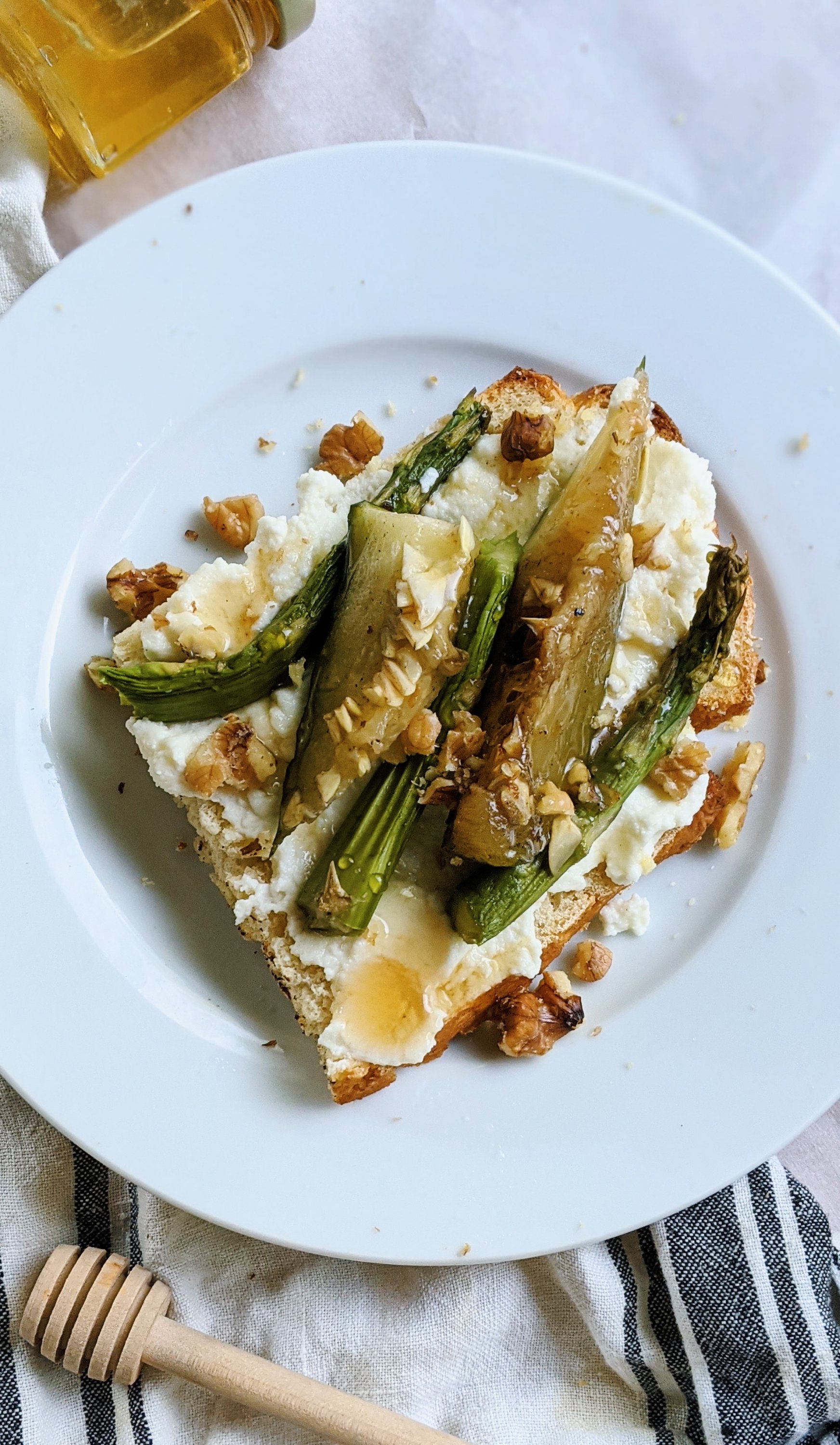 vegetable breakfast recipes with ricotta asparagus and zucchini squash on toast recipe brunch vegetables healthy breakfast ideas with grilled vegetables or leftover sauteed vegetables on toast