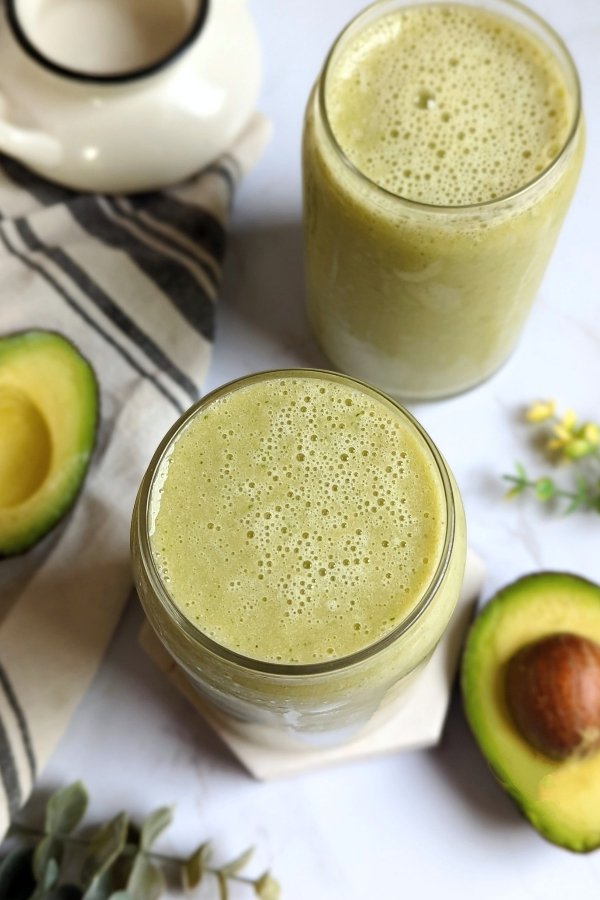 pineapple smoothie with avocado gluten free smoothies for breakfast vegan protein powders for smoothies with avocado and pineapple