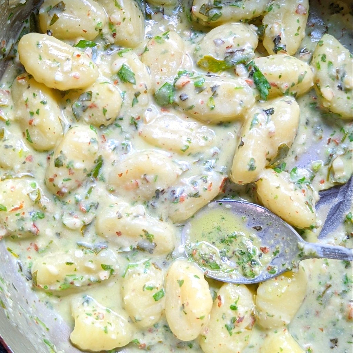 gnocchi with pesto recipe healthy homemade pesto sauce potato gnocchi recipes vegetarian pasta dinner recipes with basil sauce for pesto