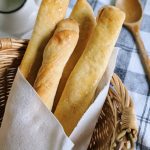 vegan garlic breadsticks olive garden copycat recipe vegan vegetarian dairy free egg free