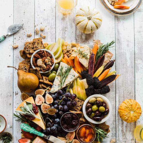thanksgiving hostess gift ideas for holiday hosting thanksgiving presents for host give ideas for harvest dinner friendsgiving host gifts decor for the fall table and kitchen