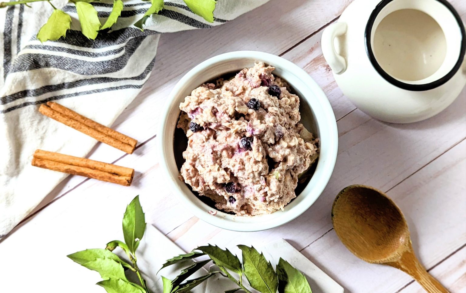 Blueberry Overnight Oats with Yogurt Recipe (High Protein) The Herbeevore