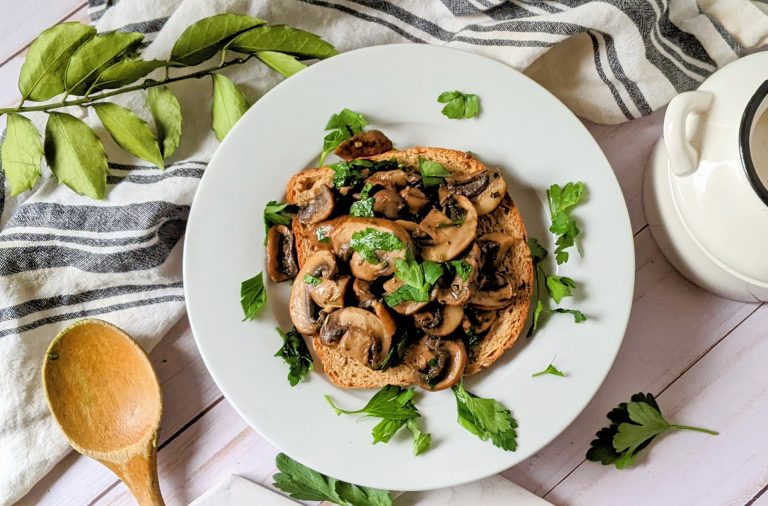 Garlic Mushroom Toast Recipe (Vegan/Vegetarian)