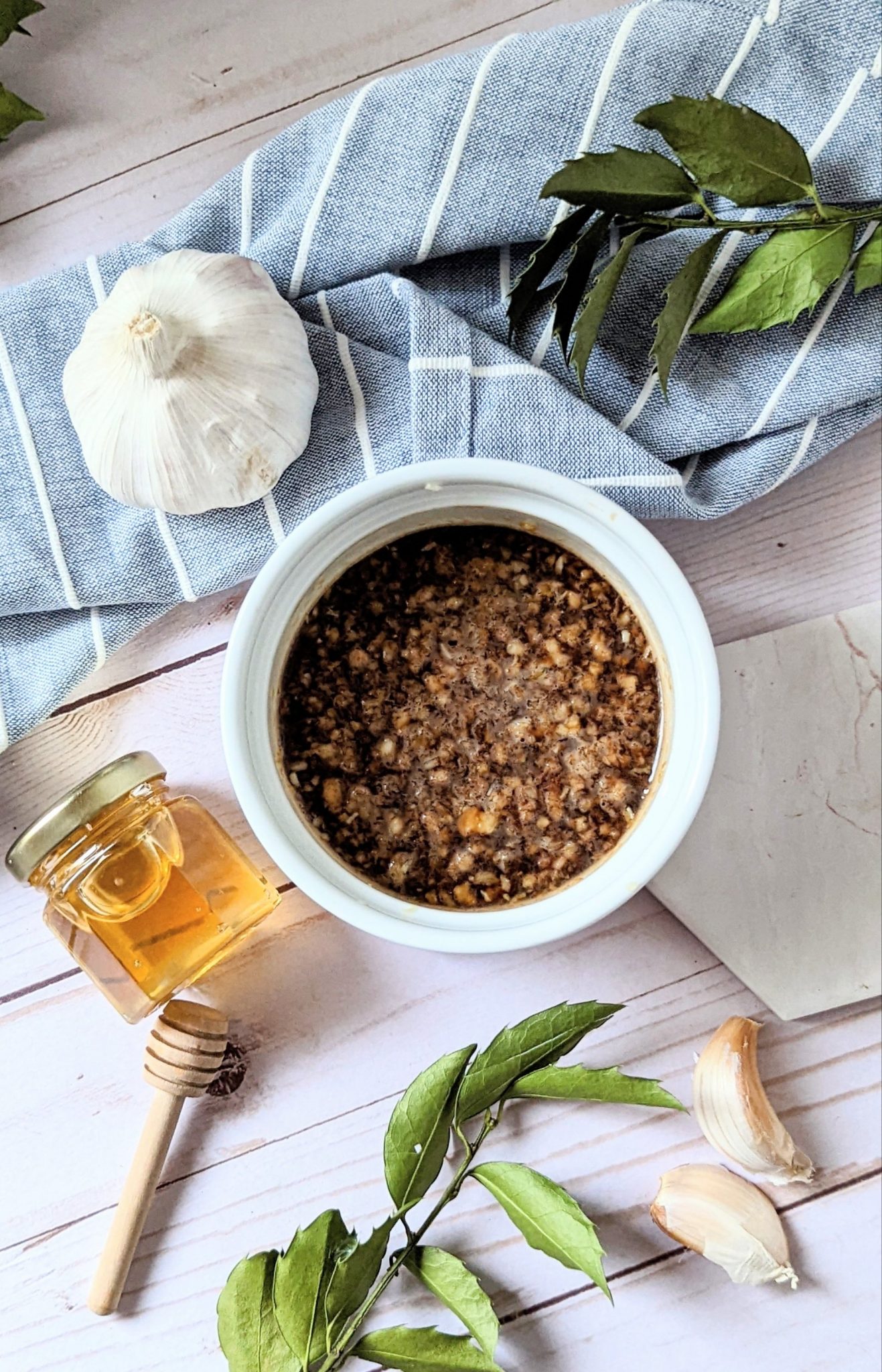 Honey Garlic Sauce Without Soy Sauce Recipe The Herbeevore