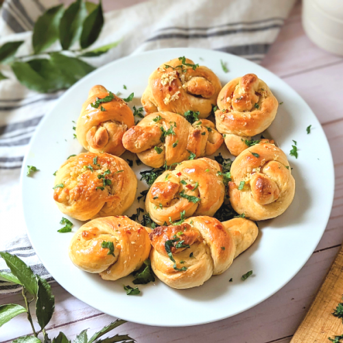 garlic knots without cheese dairy free garlic bread rolls no eggs healthy olive oil garlic knots with yeast