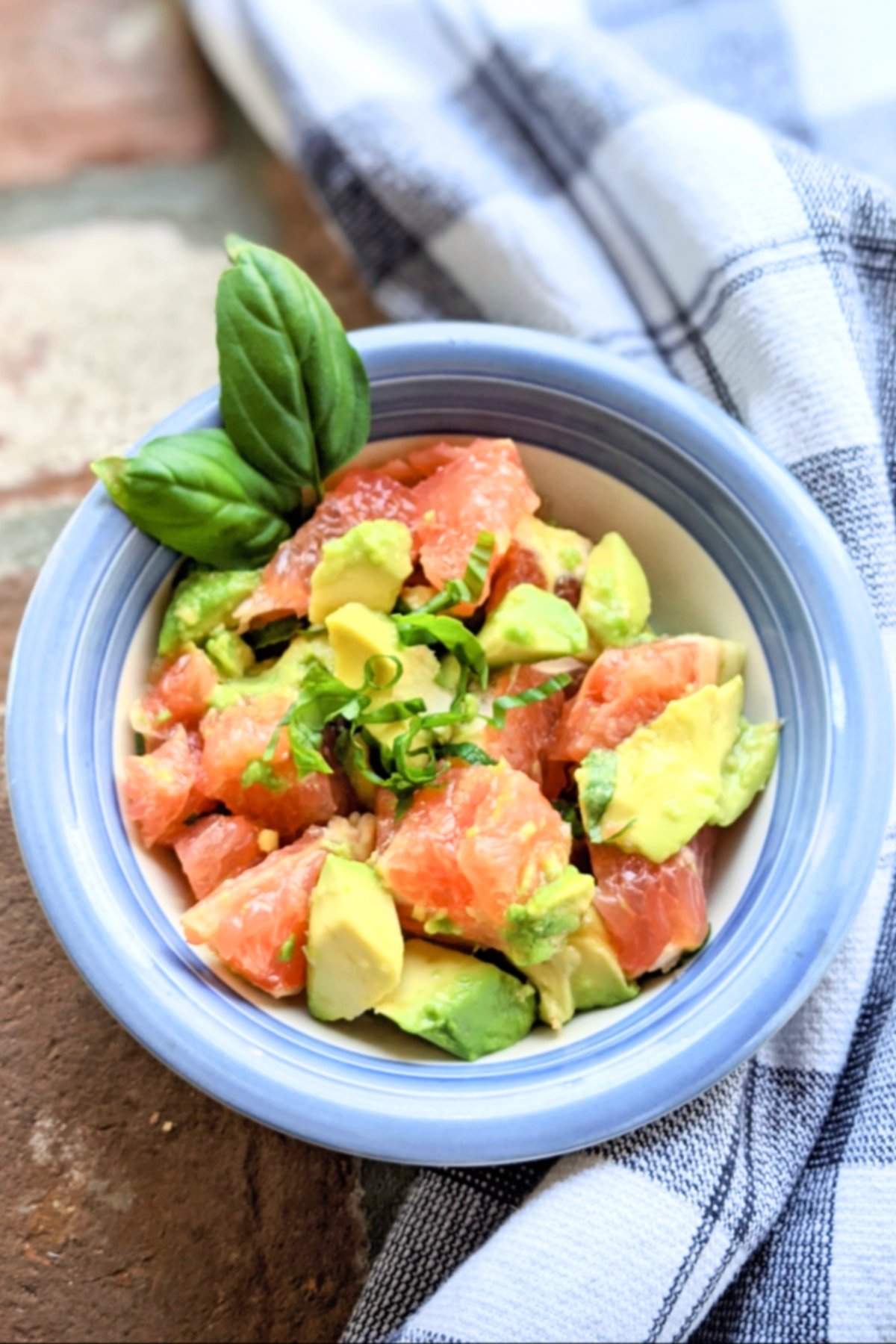 avocado grapefruit salad with lime juice recipe raw vegan snacks or breakfasts gluten free avocado salad healthy breakfasts