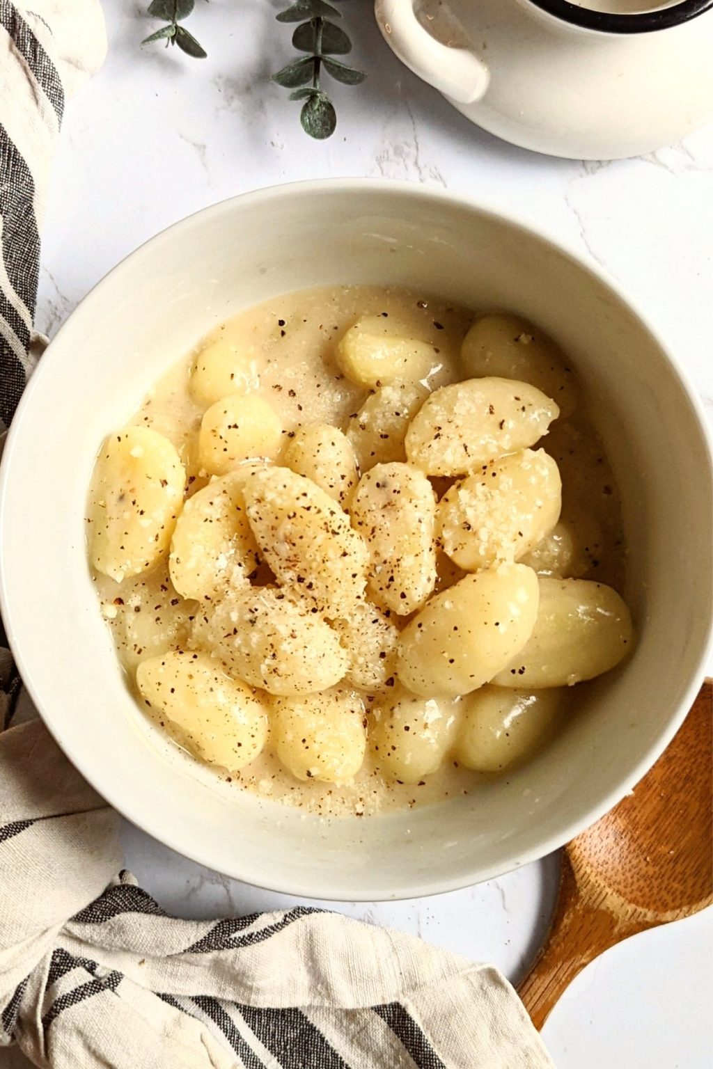 Gnocchi Cacio e Pepe Recipe (Parmesan Pepper Pasta) The Herbeevore