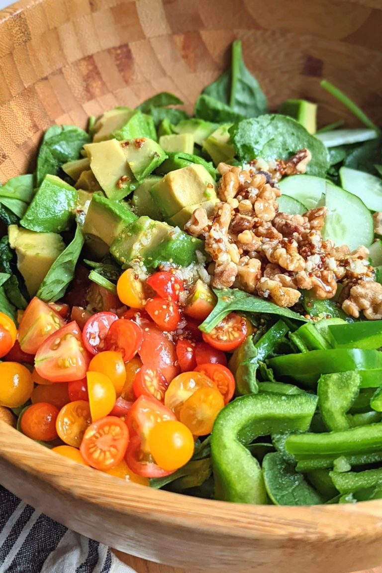Vegan Spinach Salad with Avocado and Tomatoes Recipe