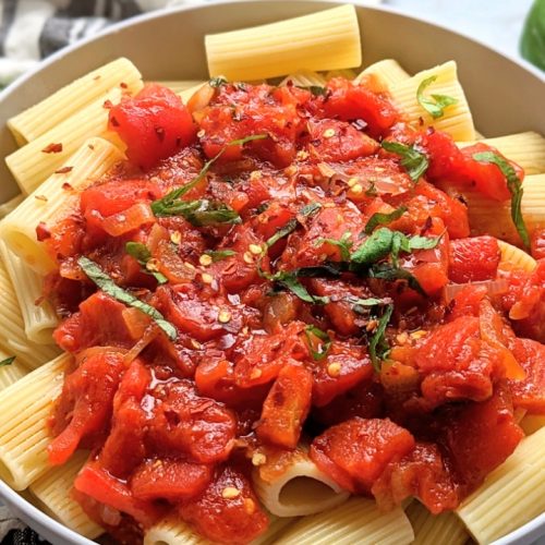 spicy rigatoni recipe with crushed red pepper flakes sauce for noodles rigatoni recipes with tomatoes and basil
