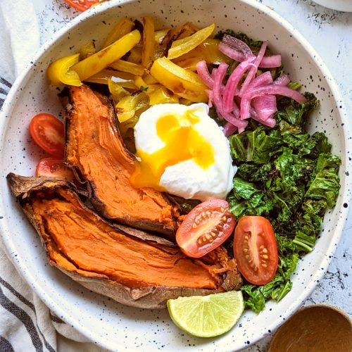 sweet potato breakfast recipes with eggs vegetables and fresh tomatoes and lime juice for a healthy clean eating breakfast idea.