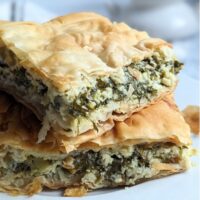 Authentic Spanakopita Recipe (Greek Spinach Pie) - The Herbeevore