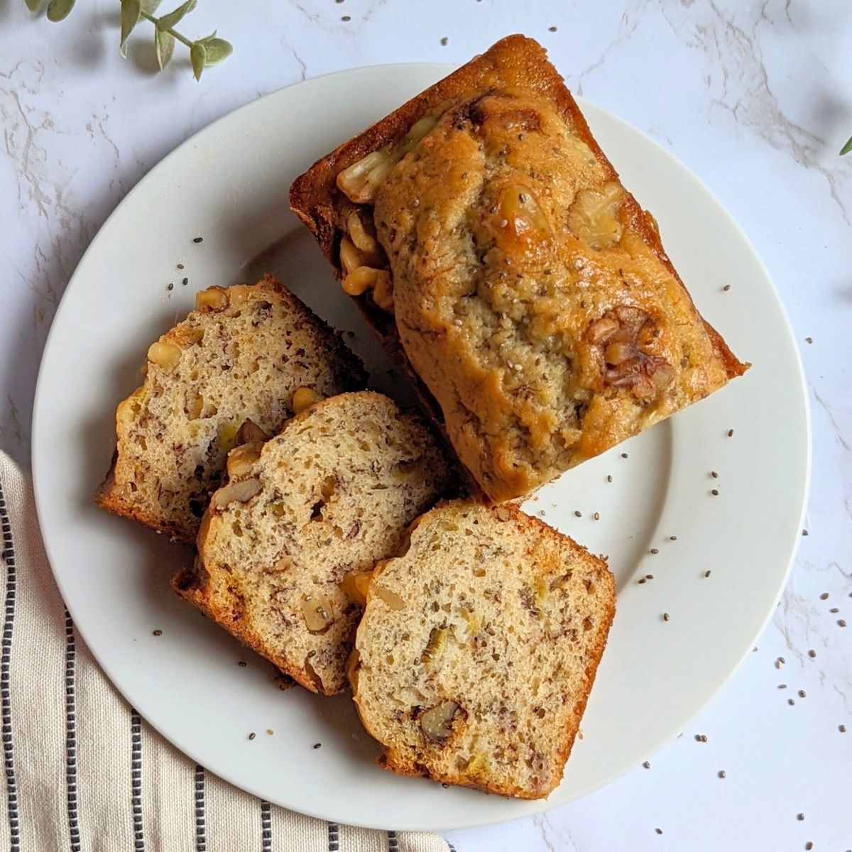 banana bread mini loafs baked in small mini loaf pans recipes small batch banana bread great for baking as gifts or holiday hostess treats!