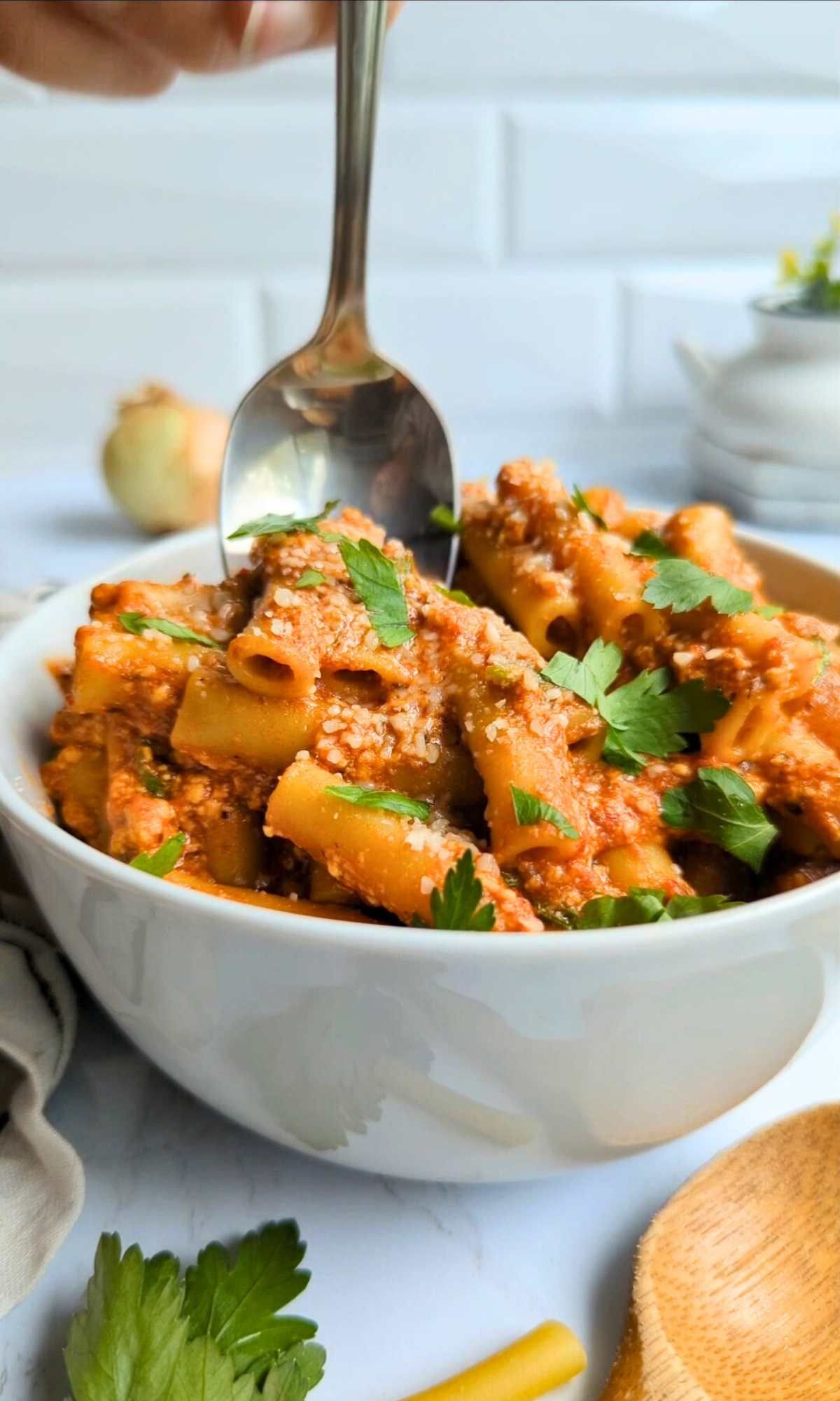 bright and fresh high protein pasta with pantry staple ingredients healthy tvp pasta low sodium no salt added tomatoes and tomato paste pasta sauce recipe instant pot gluten free