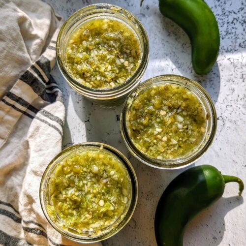 jalapeno hot sauce recipe with fresh jalapeno peppers white vinegar and garlic.