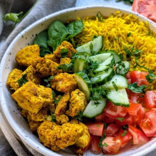 vegan shawarma salad bowl recipe with tofu gluten free shawarma recipes easy plant based chicken shawarma bowl with mediterranean rice tomatoes cucumber and vegan tzatziki dairy free healthy low calorie shawarma bowls